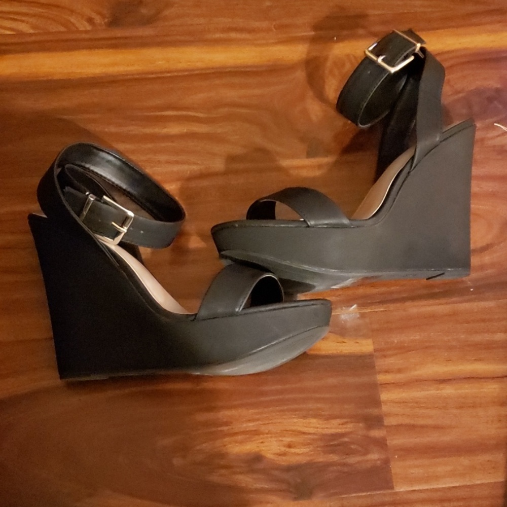 Mix no.6  5"black wedges